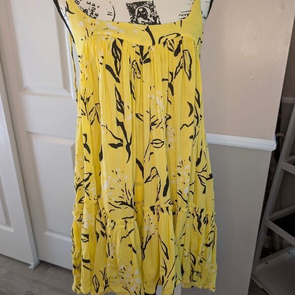 Free People Dresses & Skirts - Free People Yellow Mini Dress with Black Floral Pattern